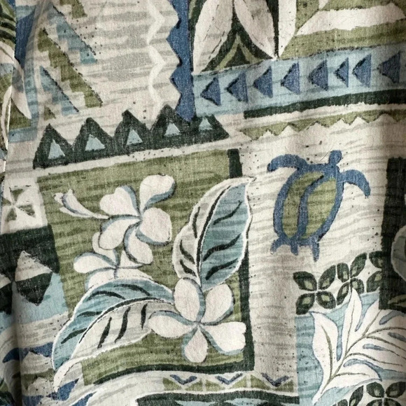 TWO PALMS Honu Block Hawaii, tropical, Hawaiian shirt. - Picture 2 of 7